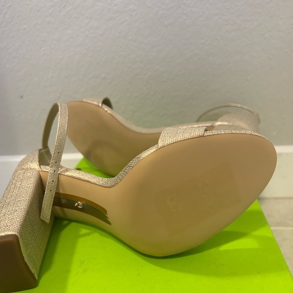 NWT Sam Edelman Yaro block heel sandals - Picture 3 of 7